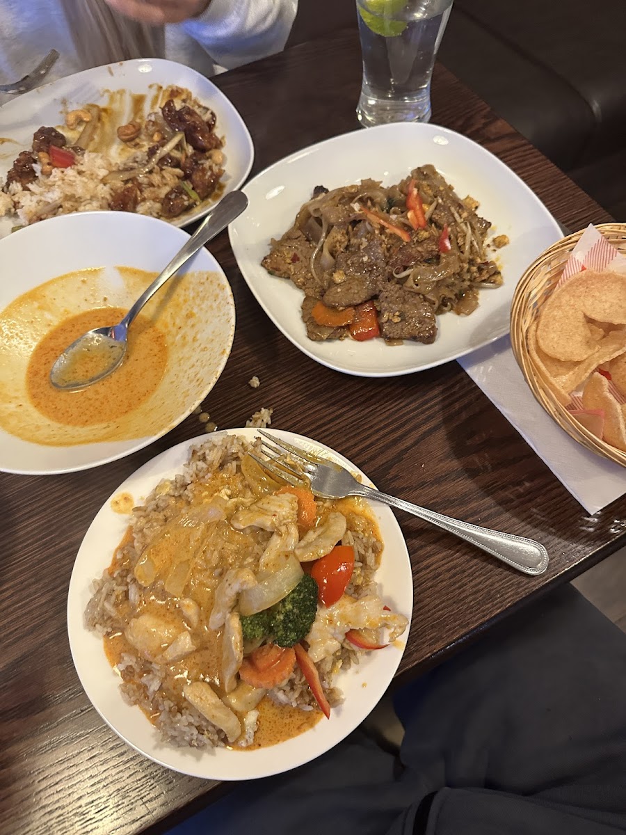 Thai Bento Express Photo 4