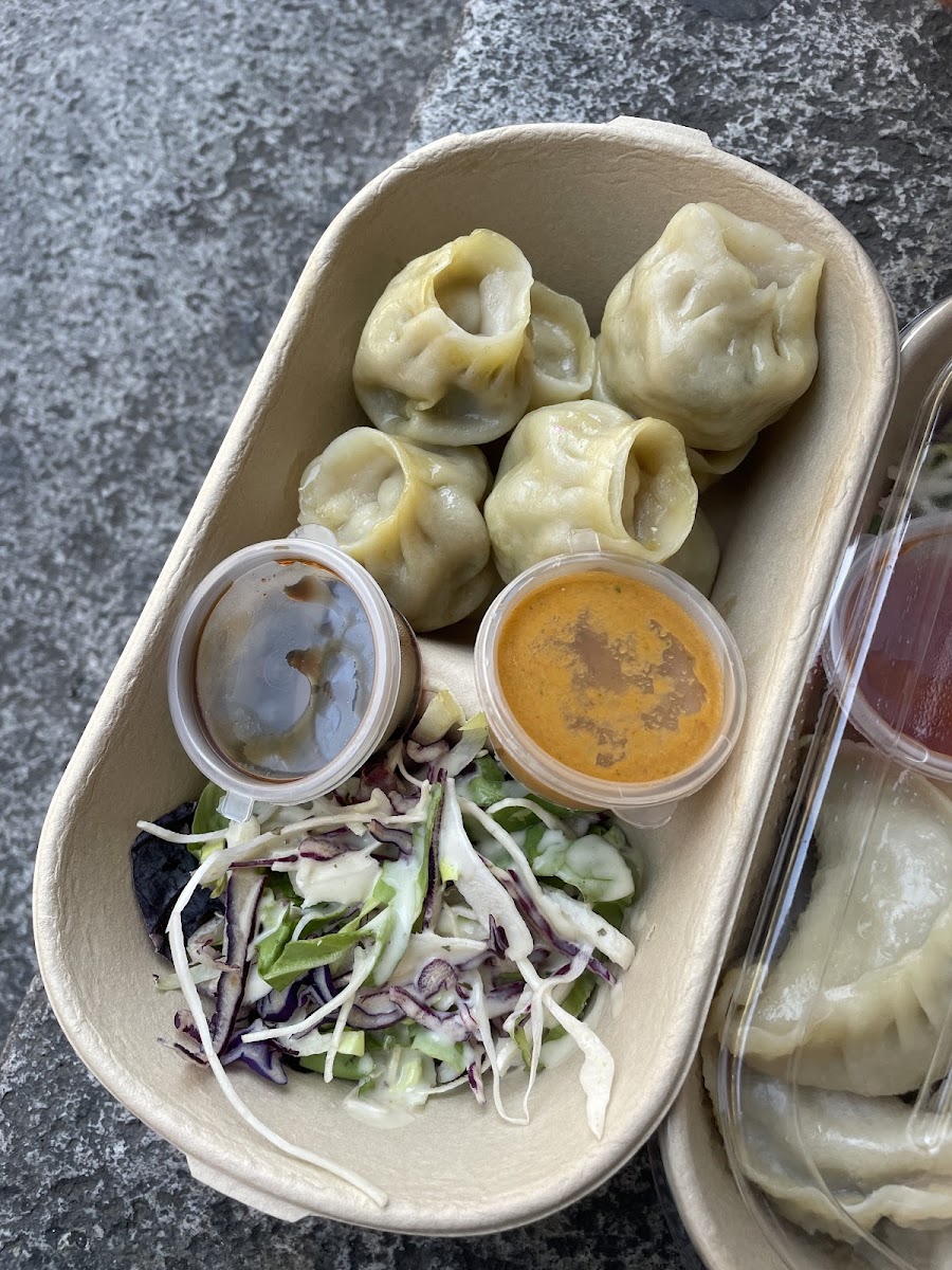 Momo Corner Photo 3