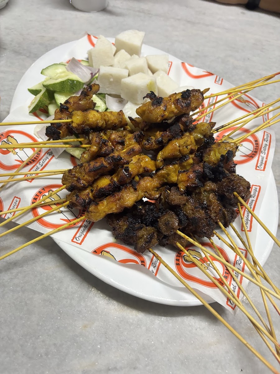 The Hotz Plate & Claypot Photo 5