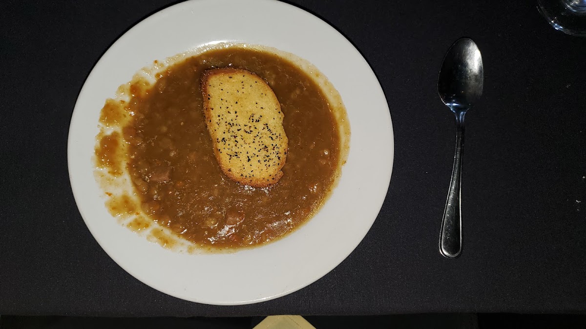 Roosters Steak & Chop House Photo 6