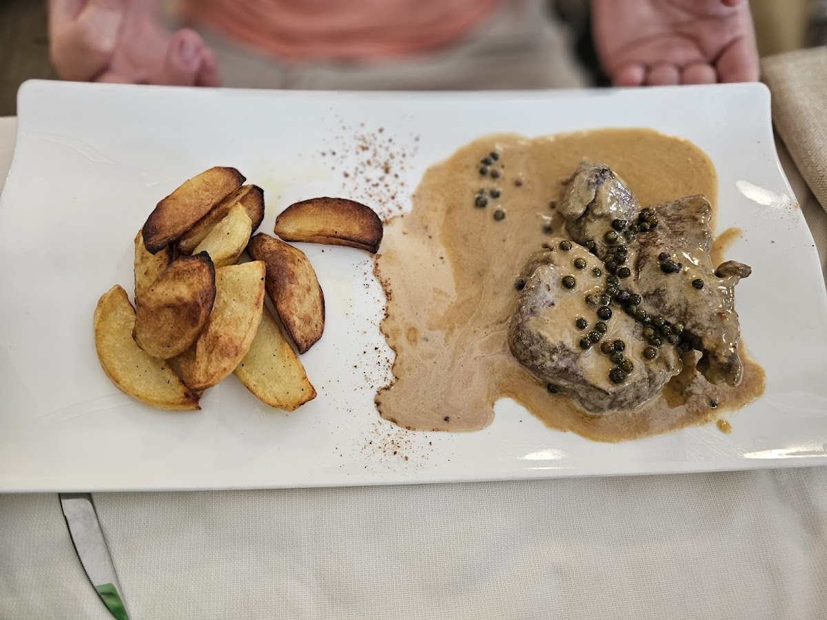 Trattoria Tiramisù Restaurant in Taormina Photo 8