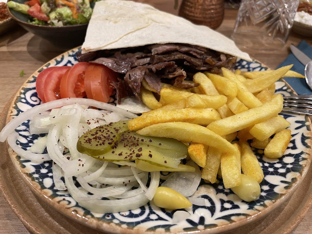 Zoom‘s Yaprak – The Zoom Restaurant Photo 10