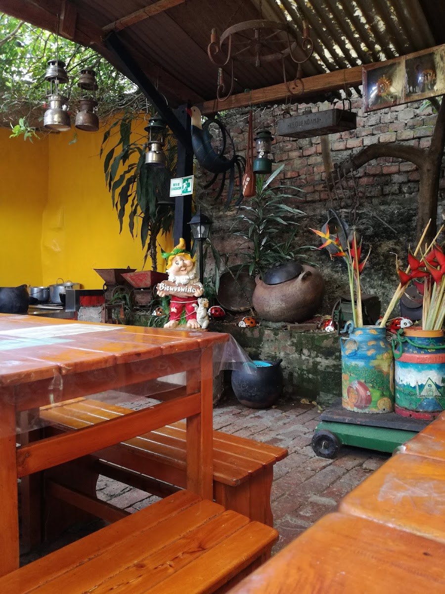 Restaurante Asadero La Olla de Barro
