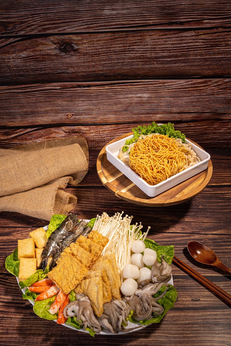 太子鸡煲火锅 | Prince Hotpot Photo 3