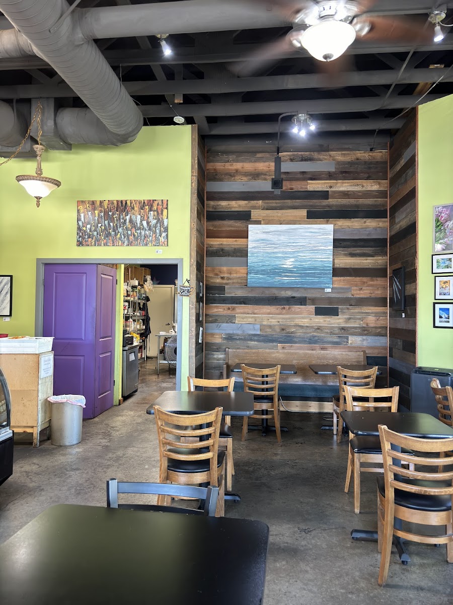 Zola's Cafe