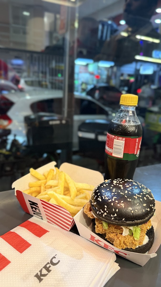 KFC Long Street Photo 4