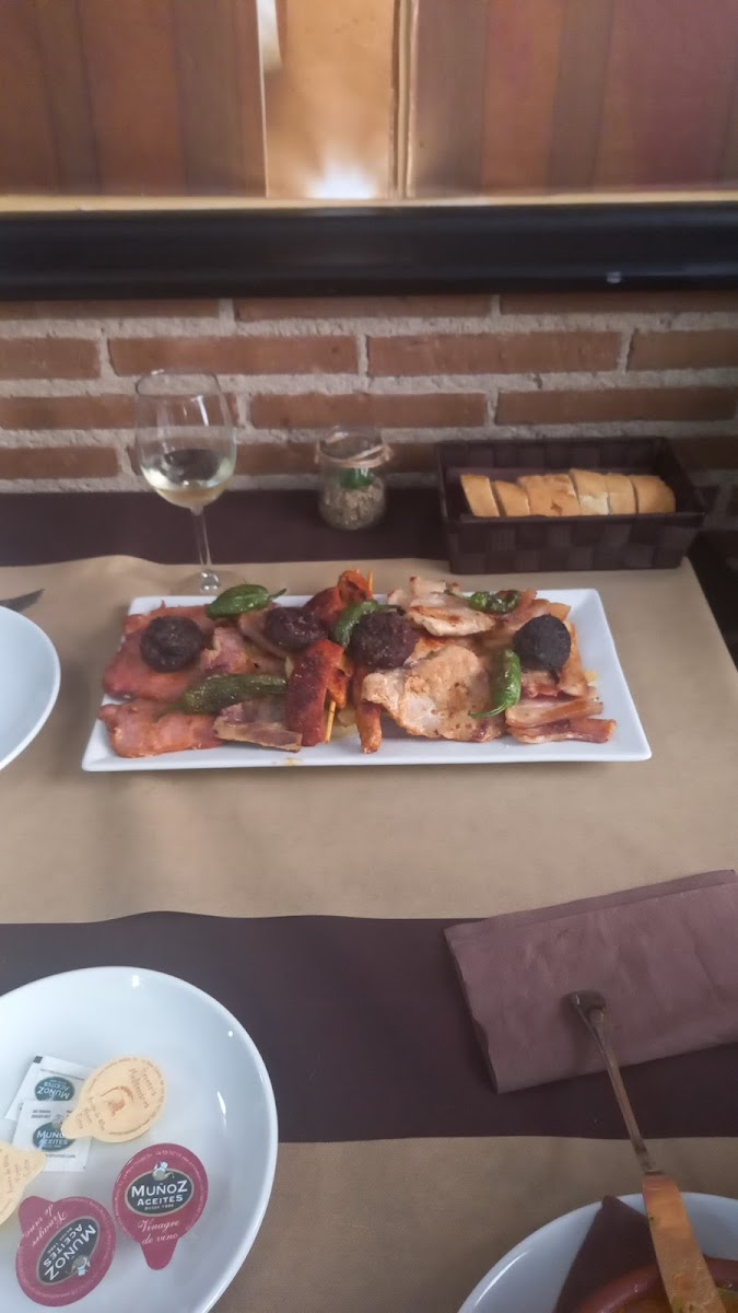 Restaurante los Rosales Photo 7
