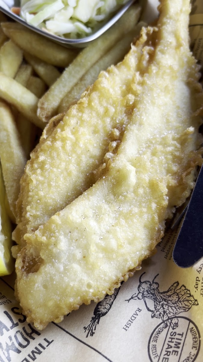 Kingfisher Fish & chips Photo 2