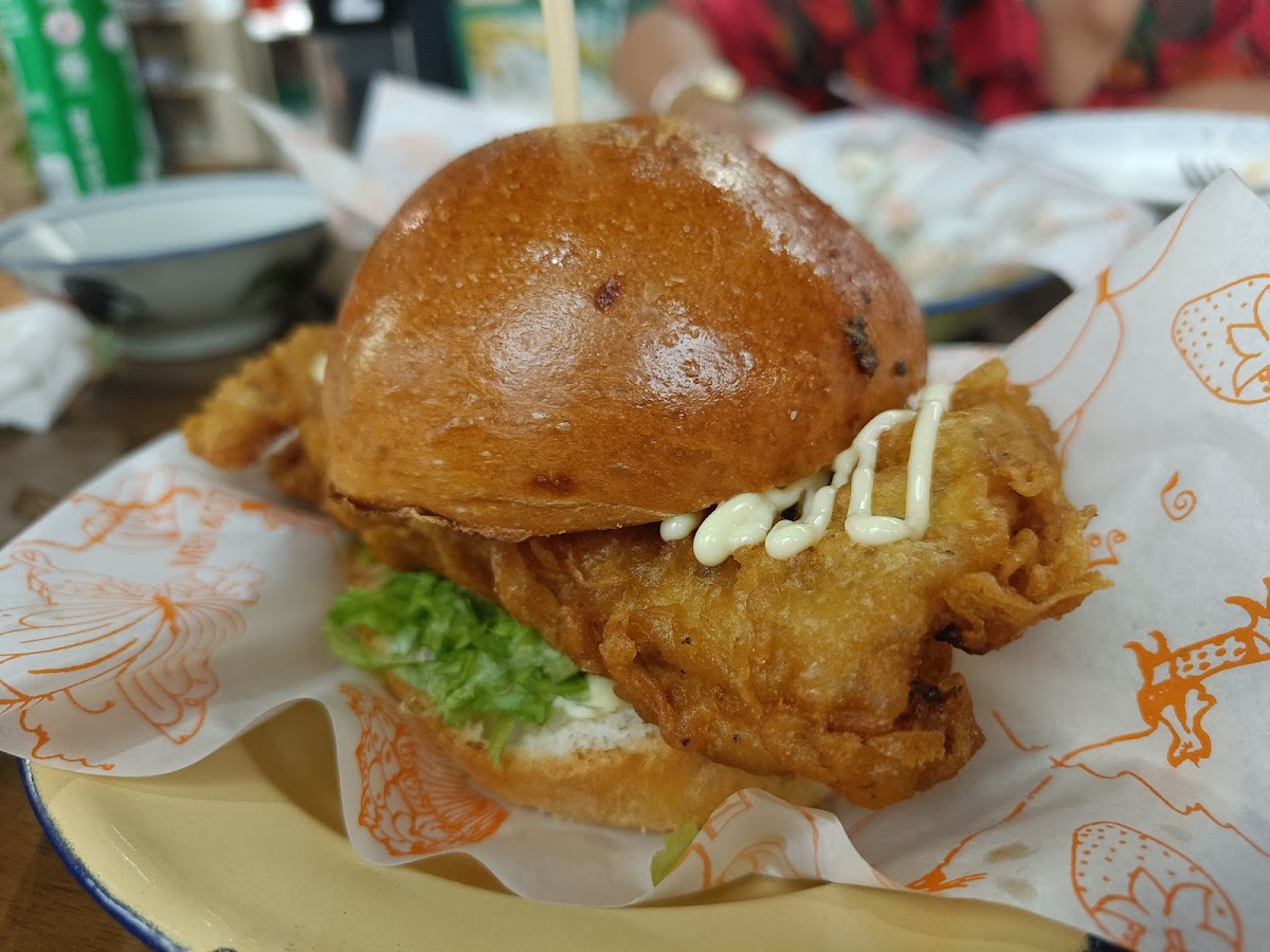 Kingfisher Fish & chips Photo 9