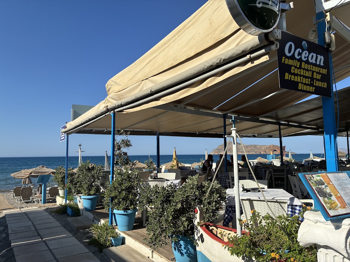 Ocean Restaurant Photo 4