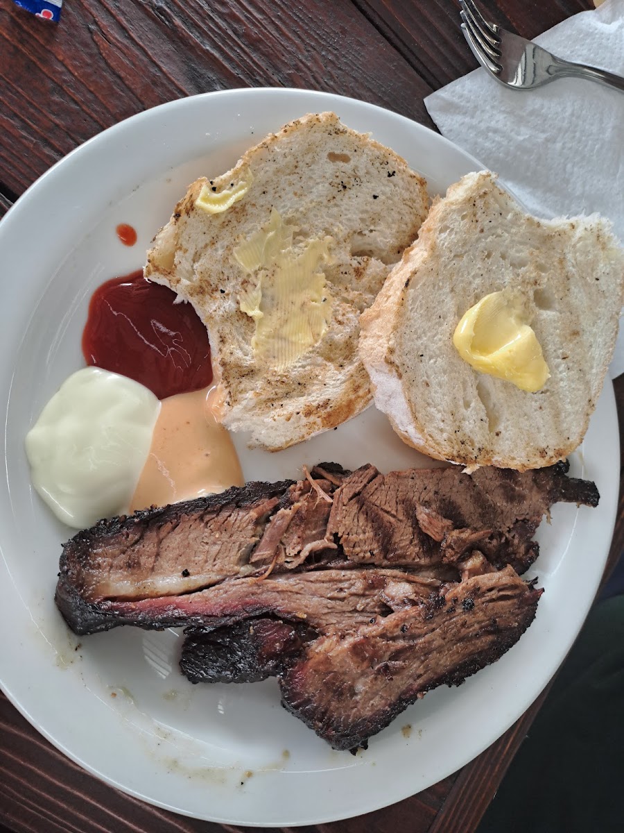 Wondermil Smokehouse Photo 5