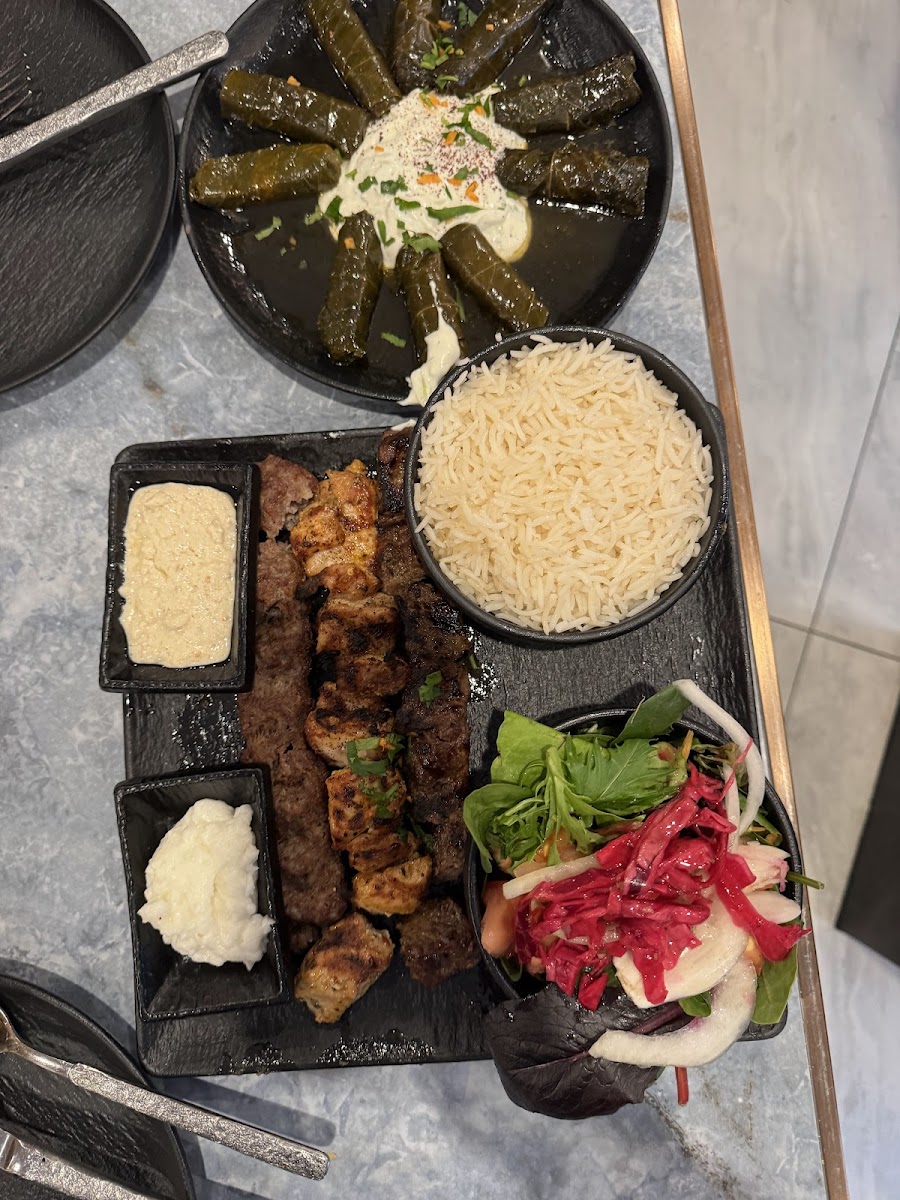 Saray Kebab House Photo 4