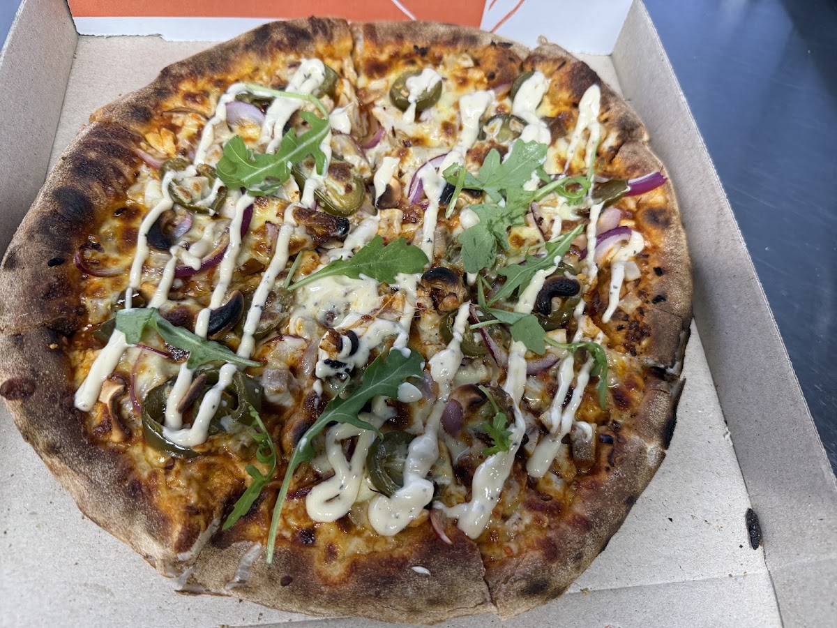 Sammys woodfired pizzeria on wheels Photo 3