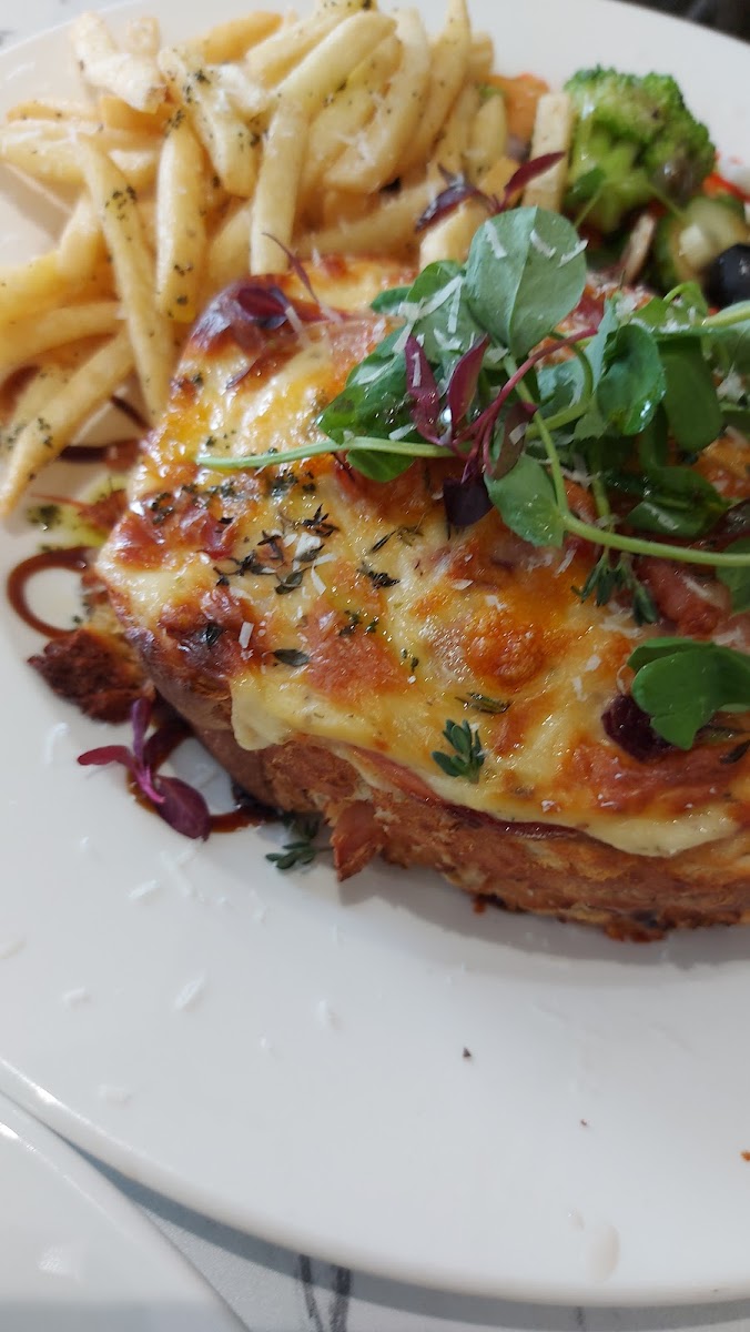 Redwood Bistro Photo 6
