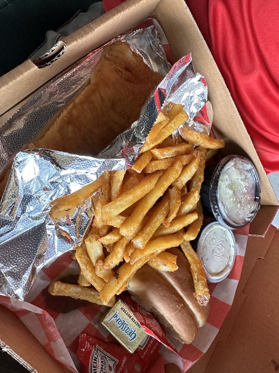 Deb's Lil Deli Photo 5