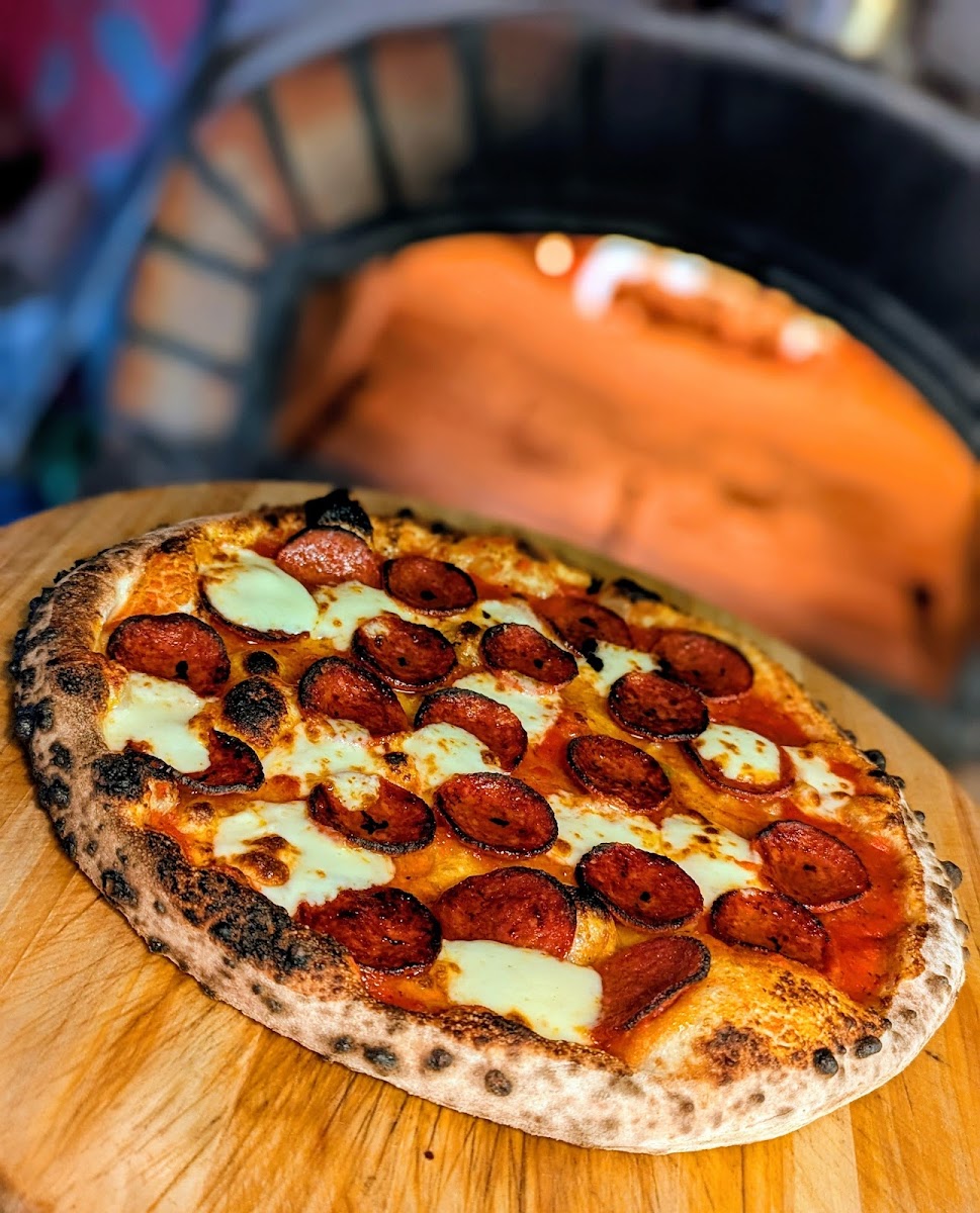 Boxing Hare Artisan Pizza Photo 2