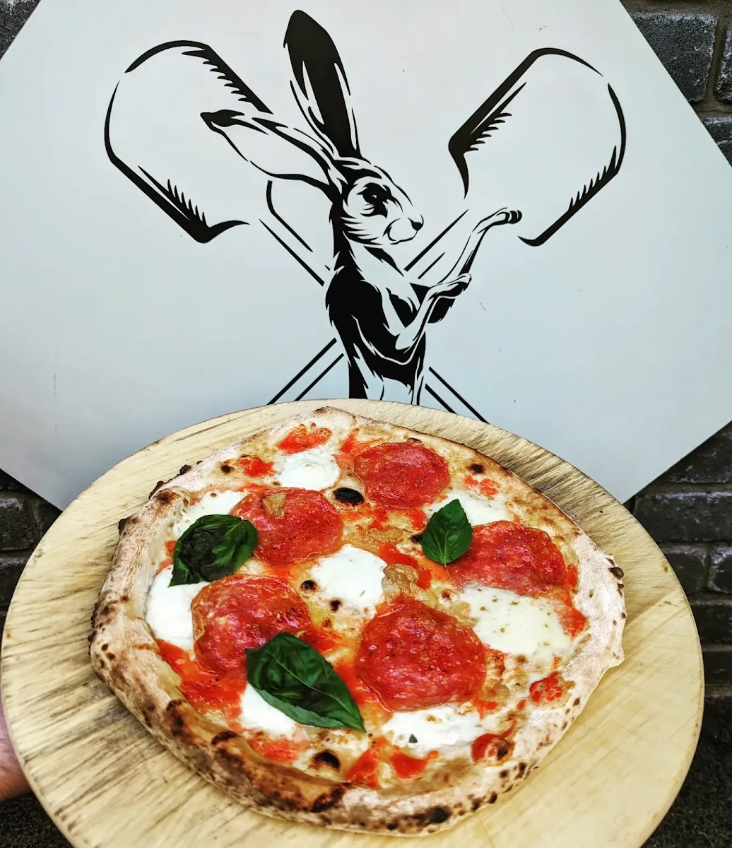 Boxing Hare Artisan Pizza Photo 6
