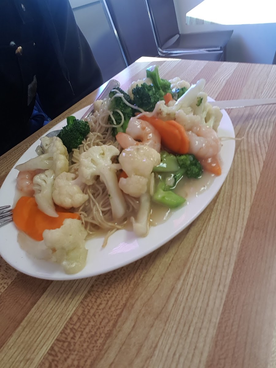 Haw's Family Restaurant Photo 8