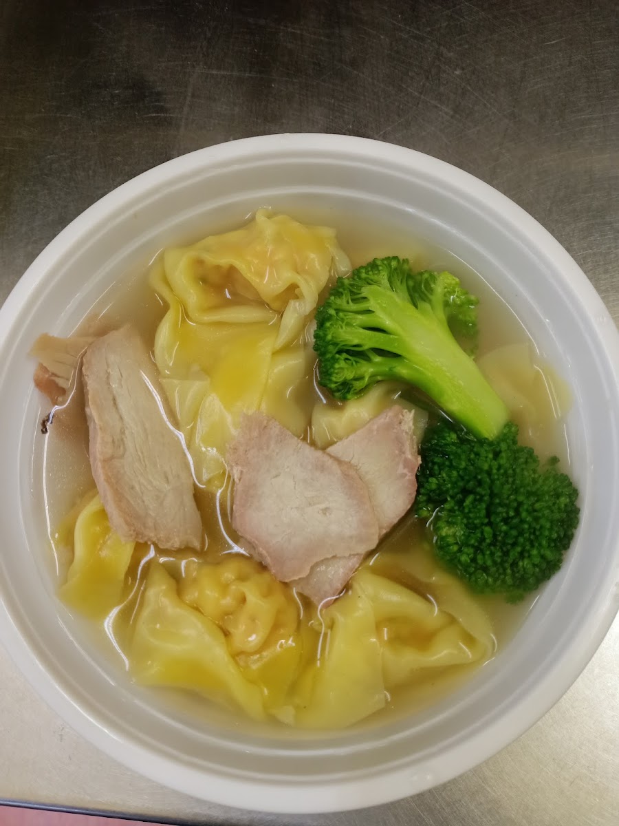 Holiday Inn Chinese Takeaways Photo 10