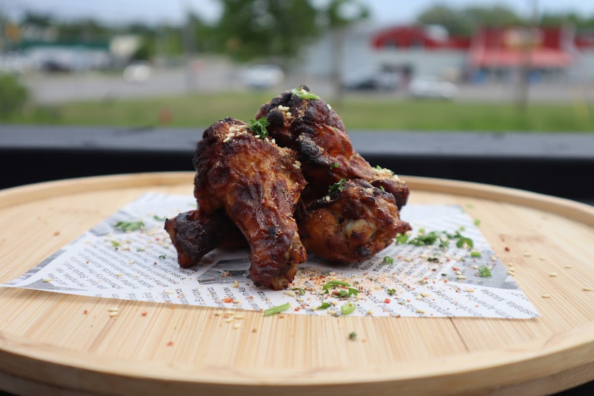 WINGY Food Parking Photo 3