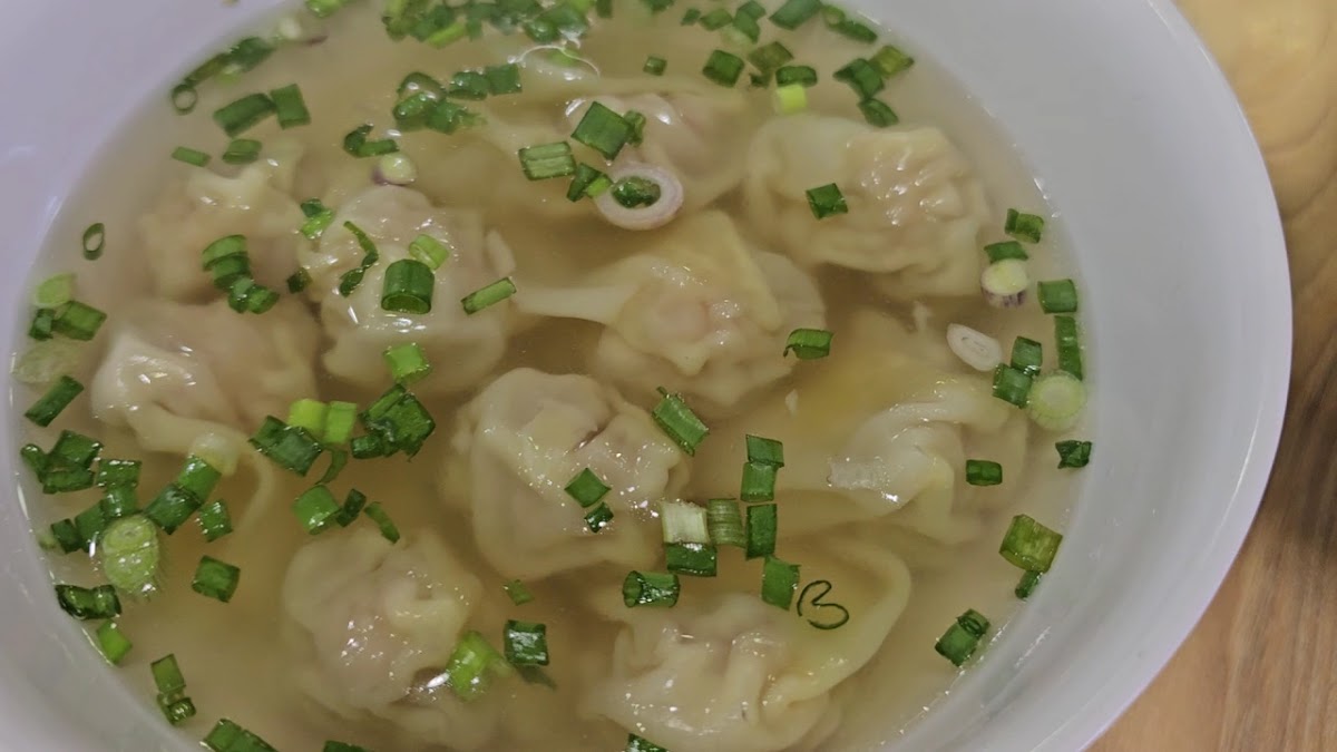 Wing On Noodles House • Taman Desa Photo 2
