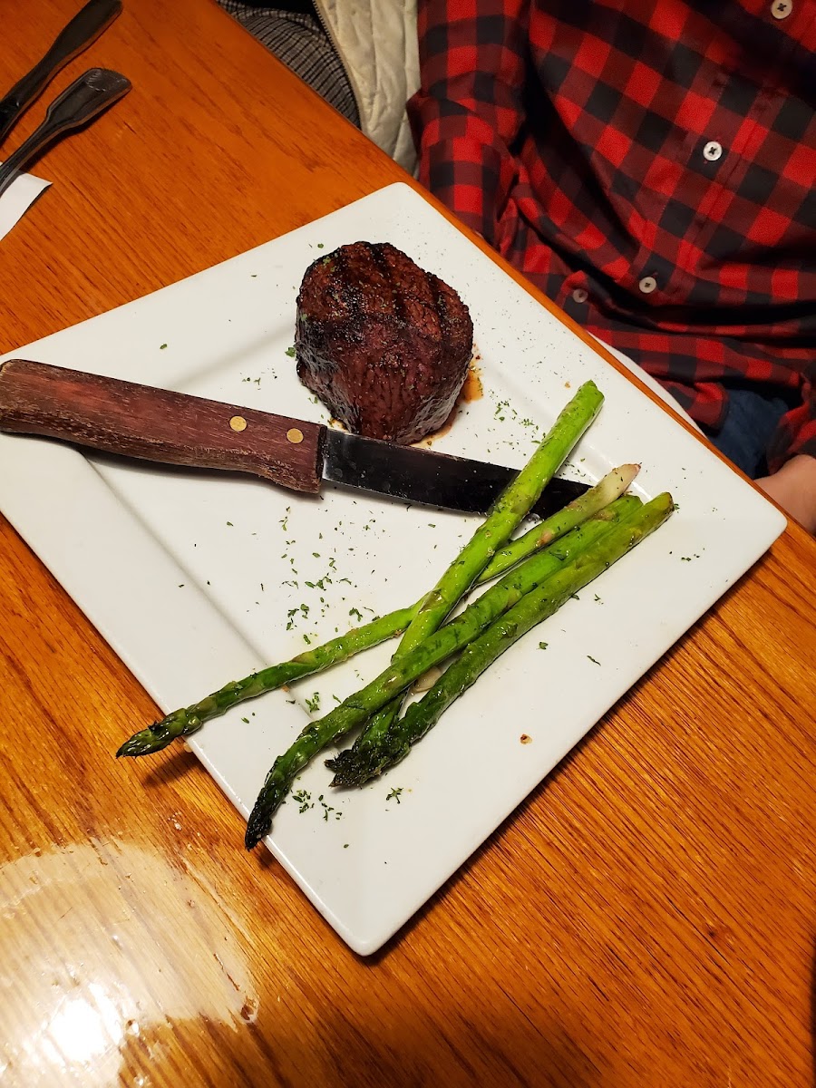 Harris’s Steak & Seafood Photo 5