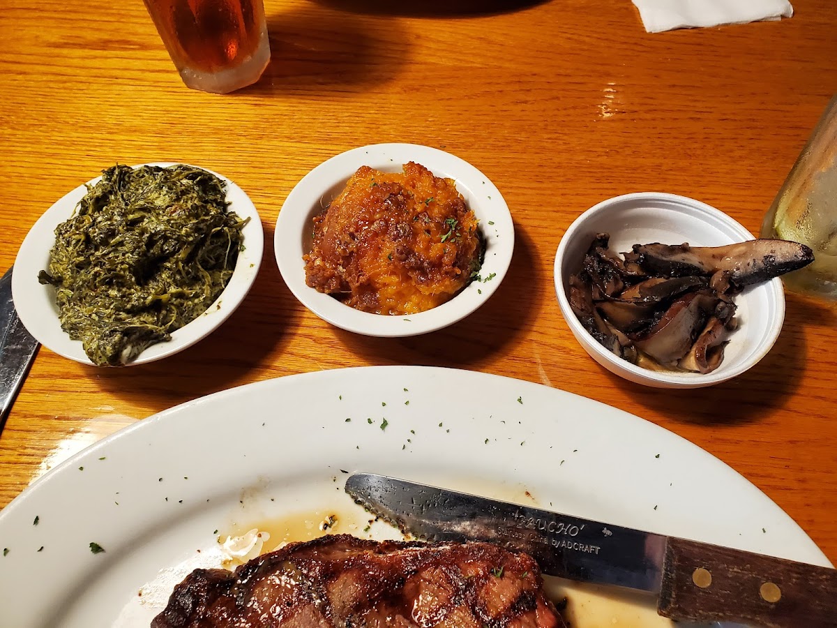 Harris’s Steak & Seafood Photo 8