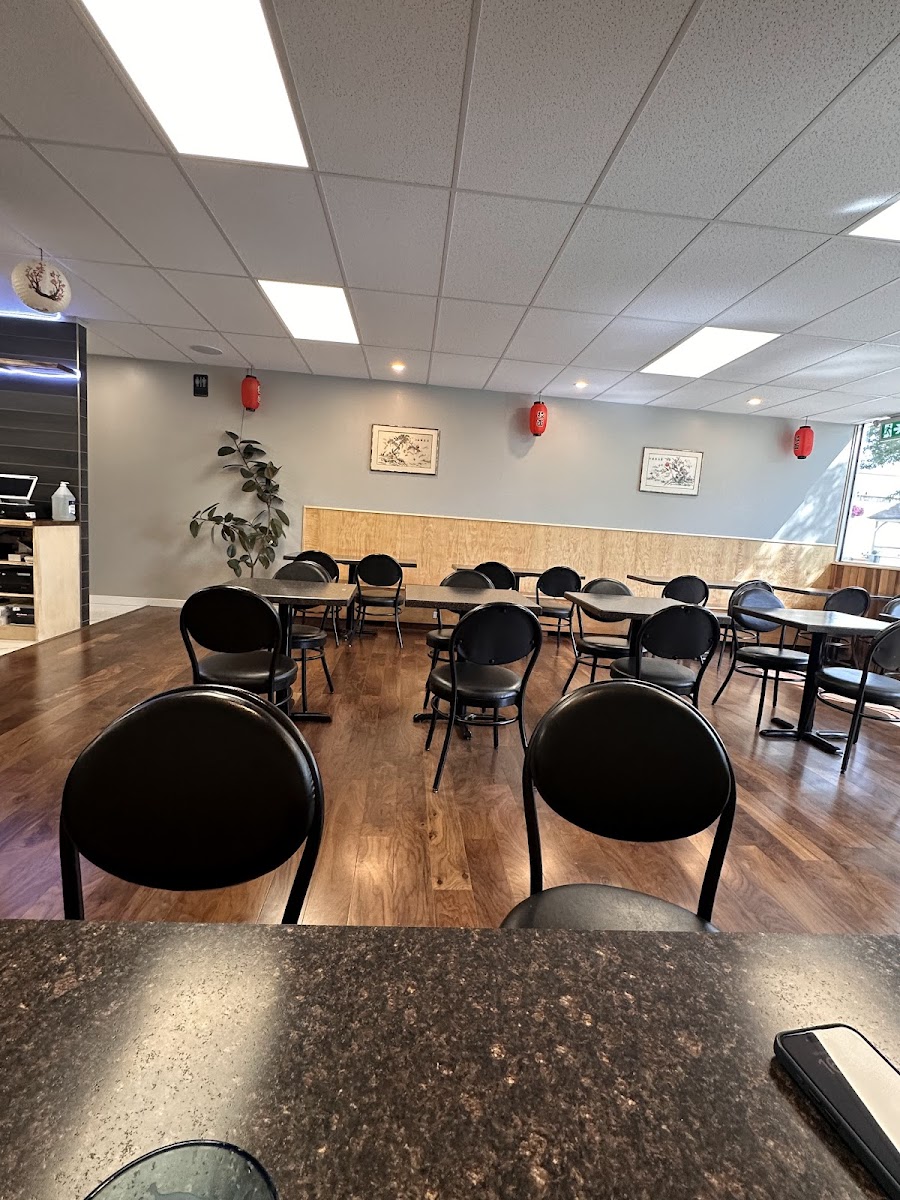 Ricely Kitchen Vietnamese and Japanese