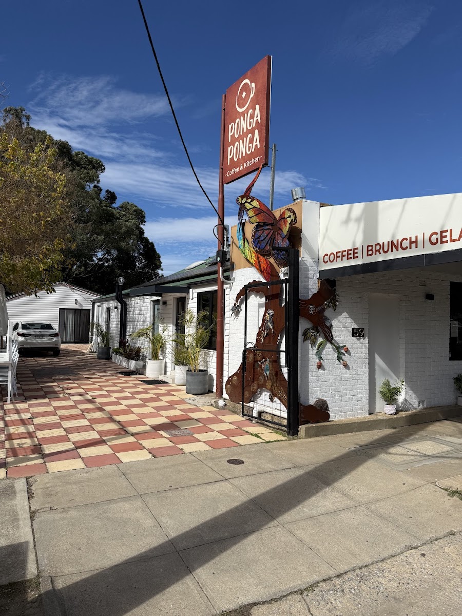 Ponga Ponga Coffee & Kitchen Photo 2