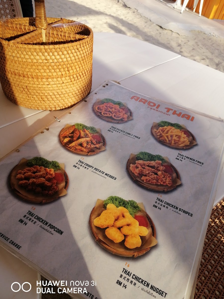 DCR AROI THAI Photo Menu 3