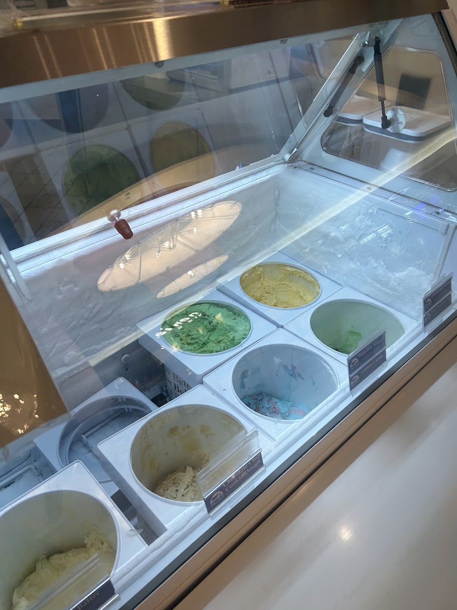 Thirsty's Baybrook Mall Photo 10