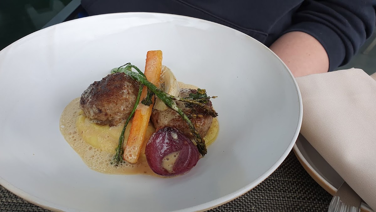 Lucide Restaurant Photo 9