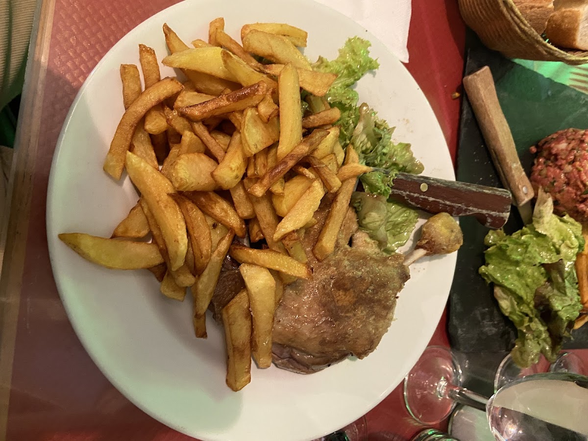 Bar Des Capucins Chez Ludo Photo 10