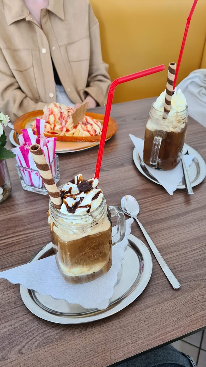 Eiscafé Cortina Photo 5