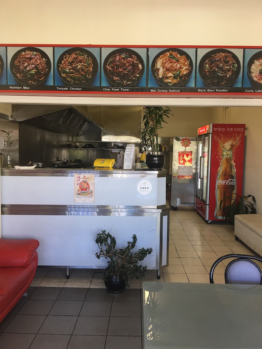 Golden Wok Chinese Take Away & Noodles
