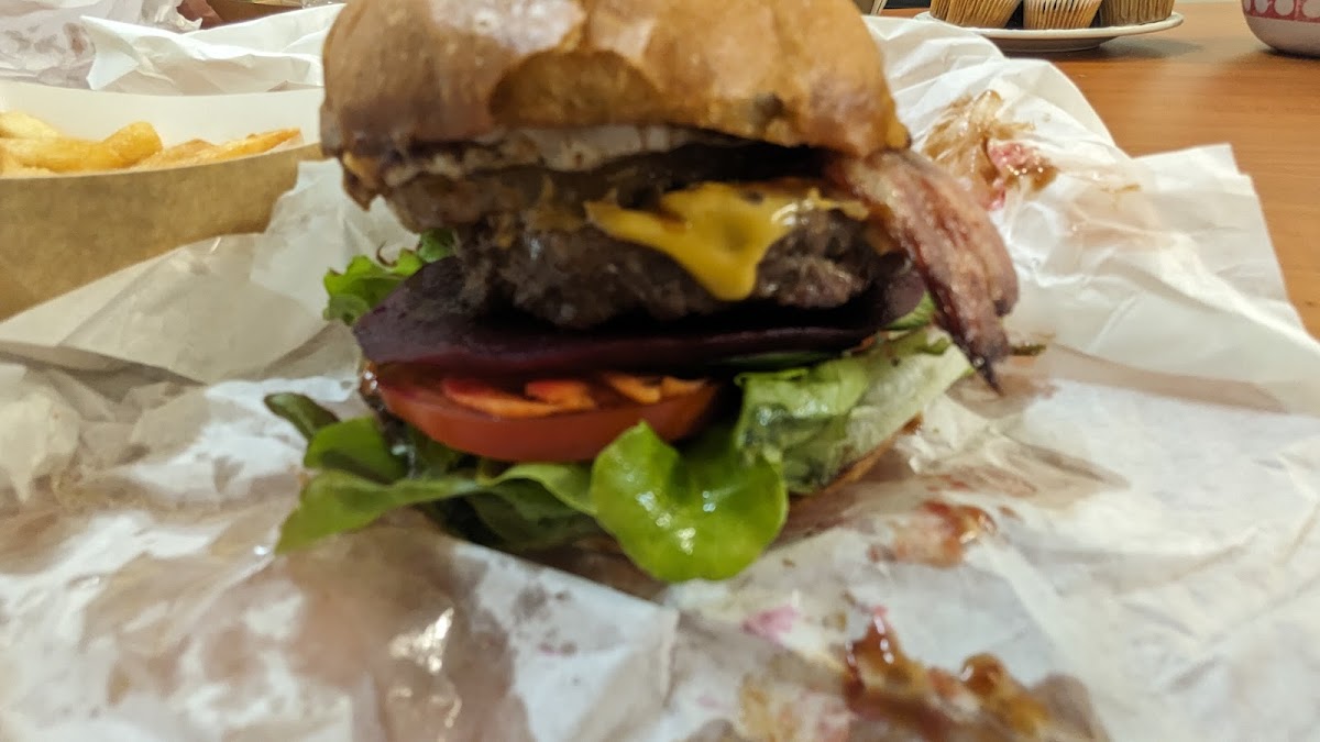 Reservoir Road Takeaway Photo 5