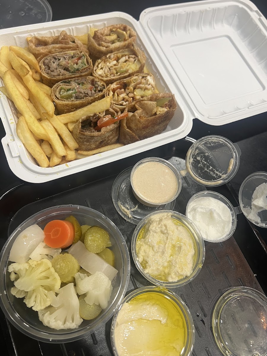 Abu Mazen restaurant Photo 6