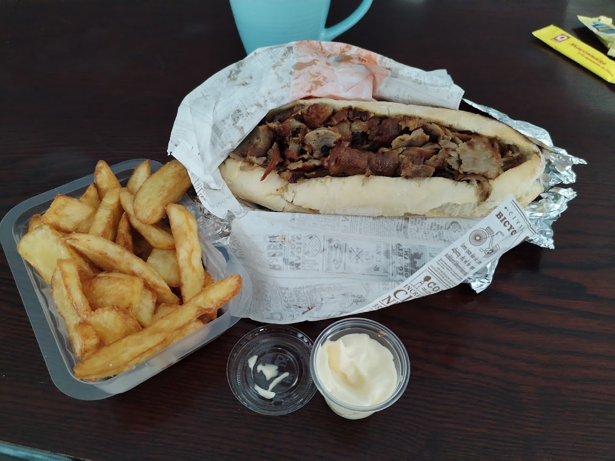 LARCHE KEBAB / CASSABA RESTAURANT