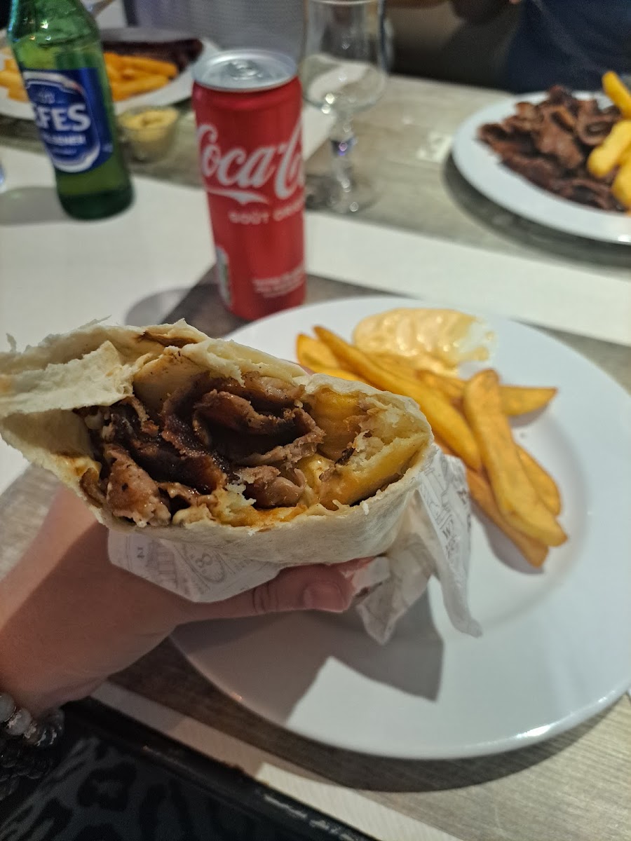 LARCHE KEBAB / CASSABA RESTAURANT Photo 8