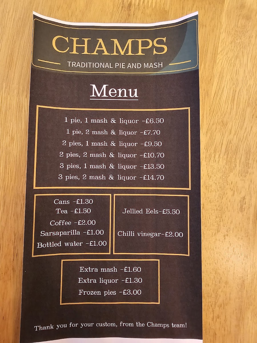 Champs traditional pie and mash Photo 7