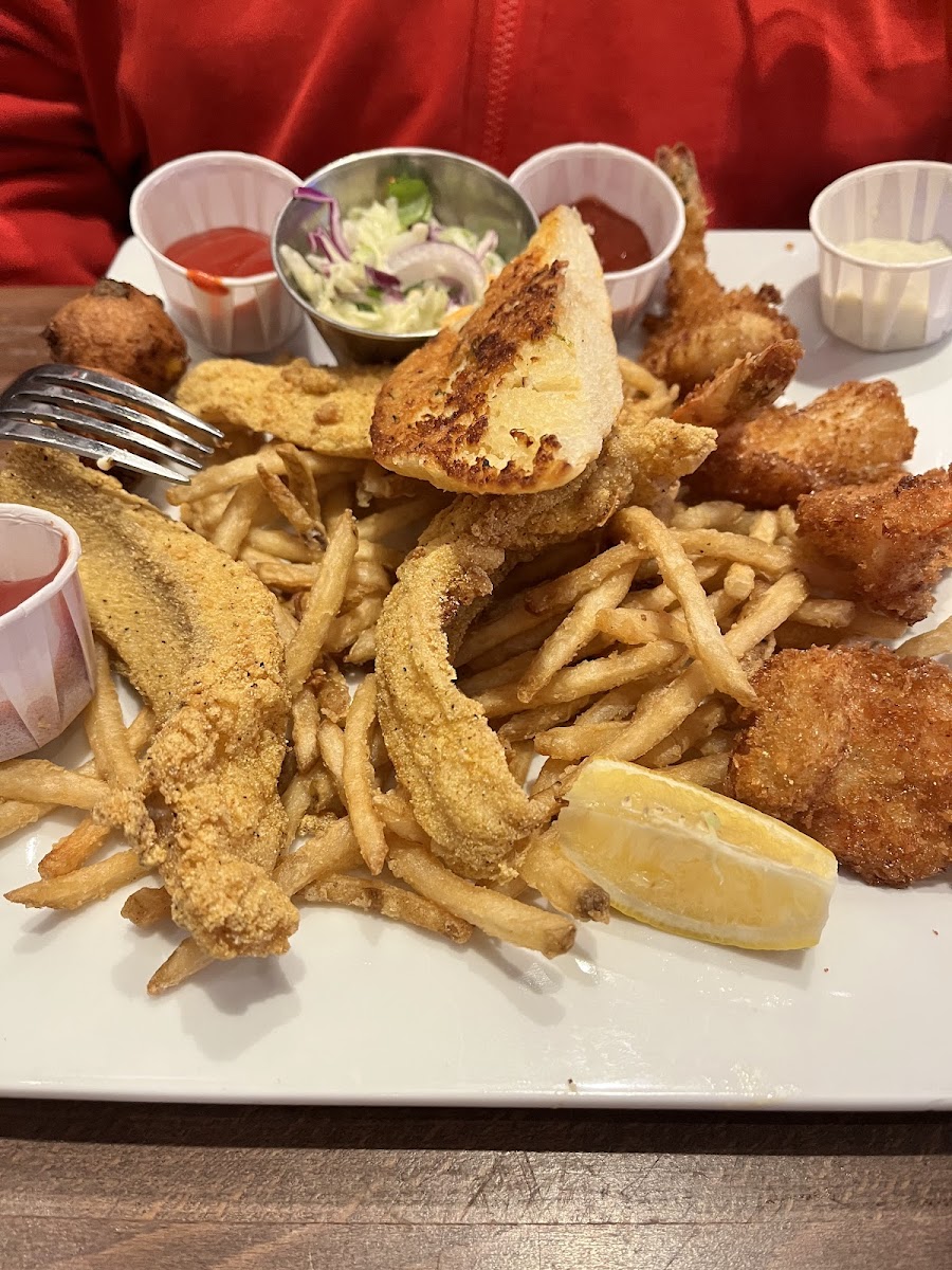 BB's Cajun Cantina Photo 7