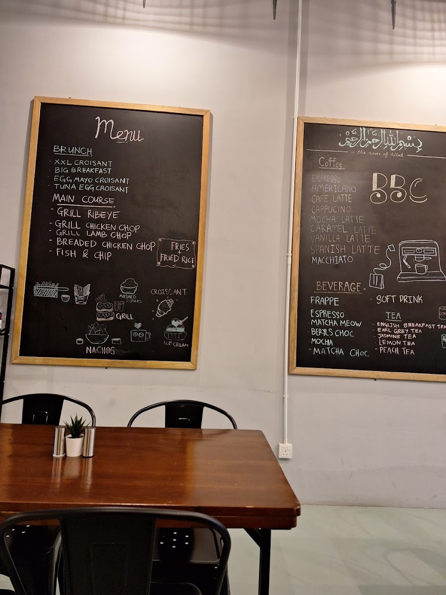 BEARTIK CAFE Photo Menu 3