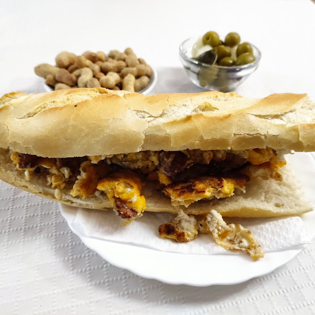 Tortilla de Patata Con Embutidos