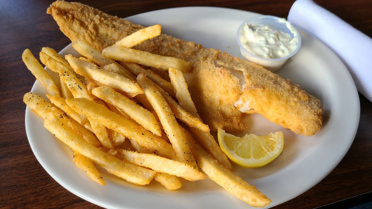 Skipper's Landing Restaurant Photo 10