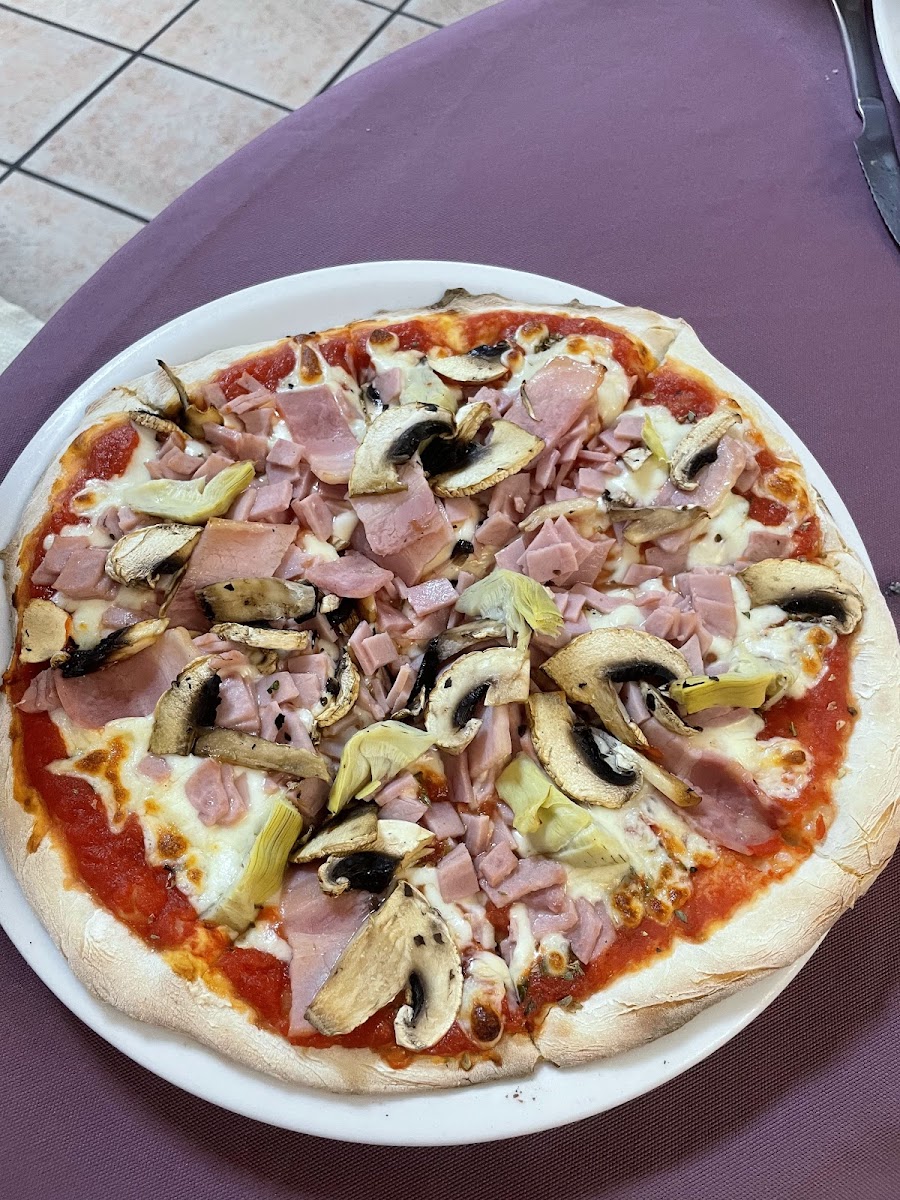Pizzería Restaurante La Posada Photo 3