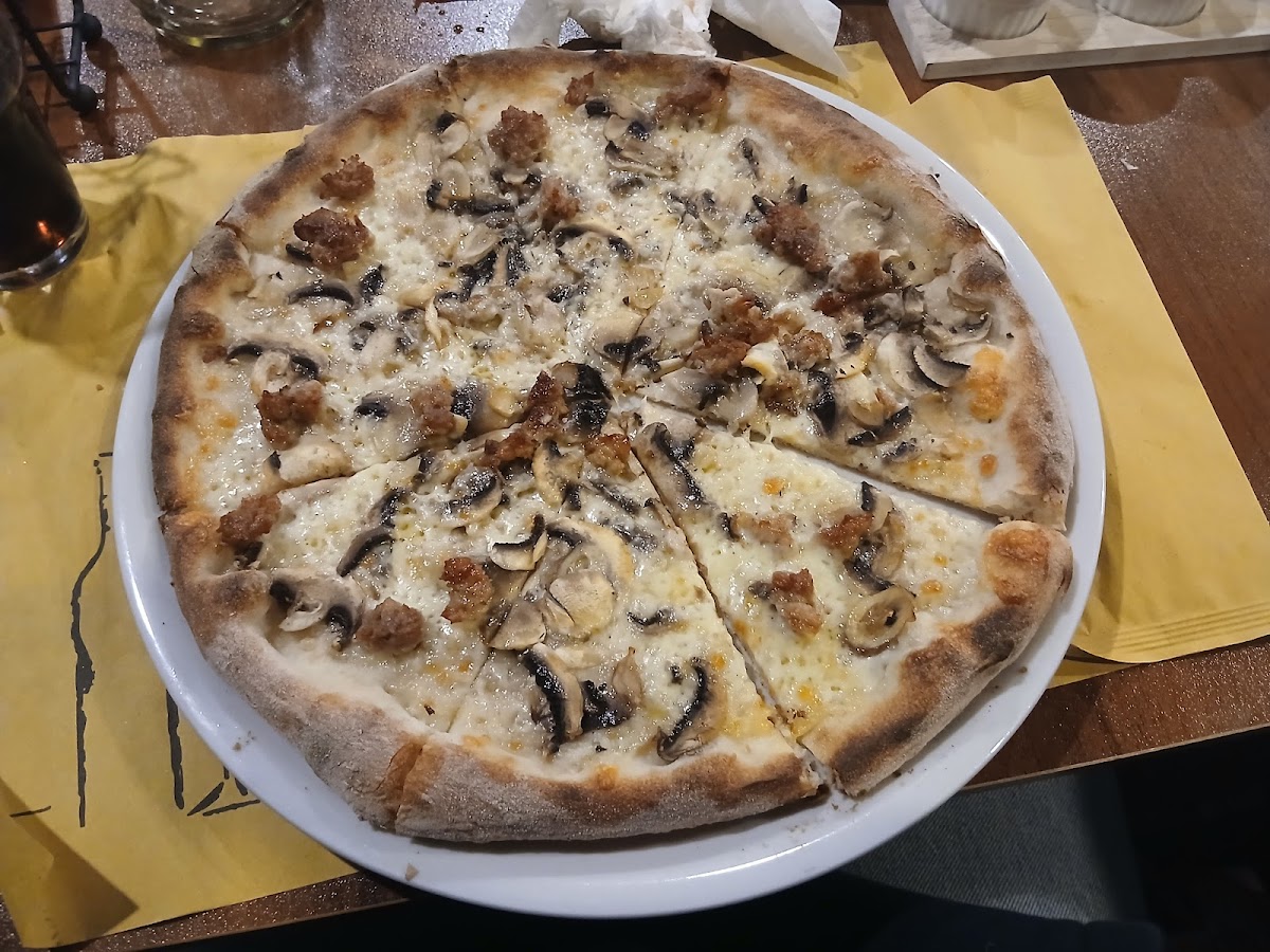 Pizzeria Da Lorè Photo 8