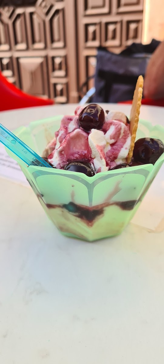 Eiscafe Doimo Photo 9