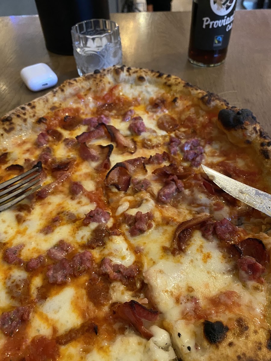 Jill - Neapolitanische Pizza Photo 6