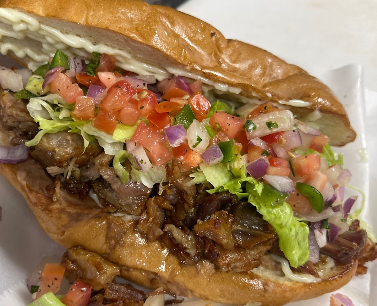 Mendoza’s Taqueria y Mariscos Photo 10