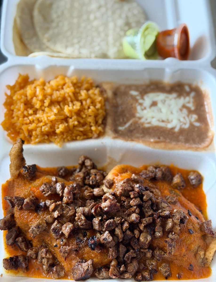 Mendoza’s Taqueria y Mariscos Photo 3